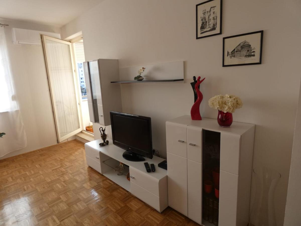 Bingo Apartment